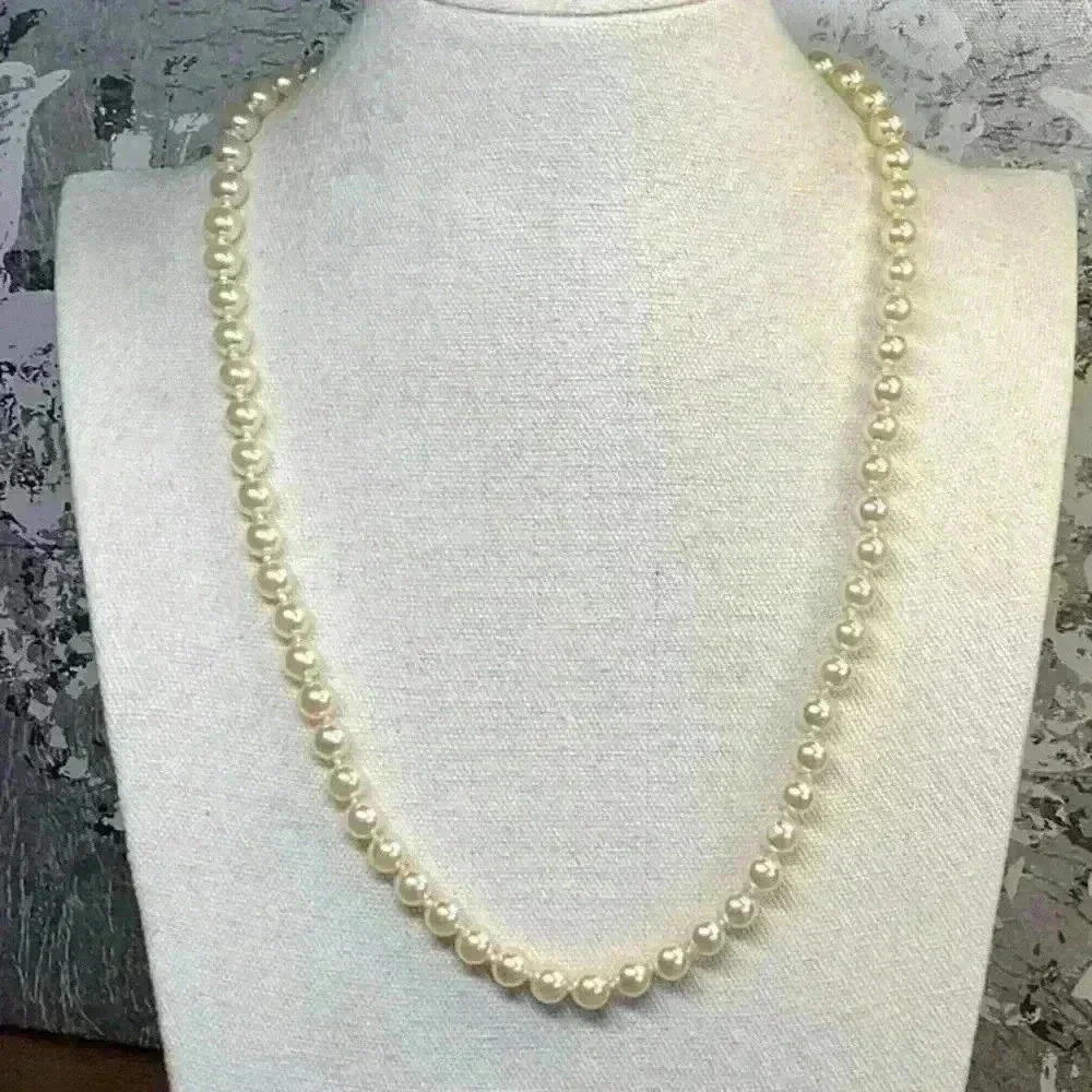 Faux Pearl Glass Necklace Single Strand